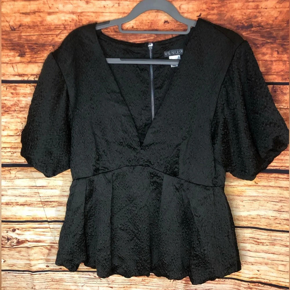 Black Top - Picture 3 of 16